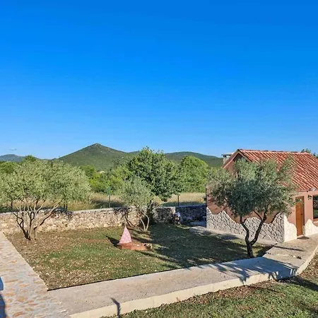 Villa Villa With Pool,Sauna, Jacuzzi Near Split,Trogir *