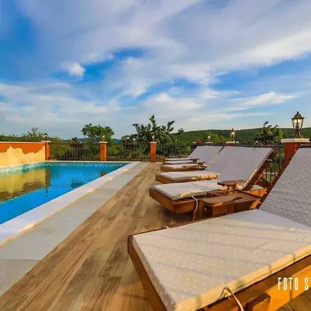 Villa With Pool,Sauna, Jacuzzi Near Split,Trogir Divojevici