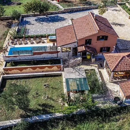 Villa With Pool,Sauna, Jacuzzi Near Split,Trogir Divojevici