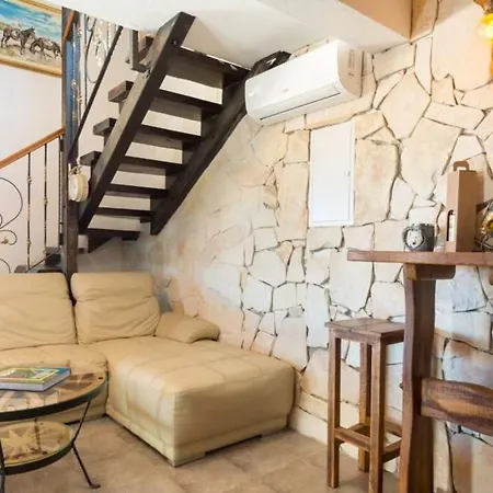 Villa With Pool,Sauna, Jacuzzi Near Split,Trogir Divojevici