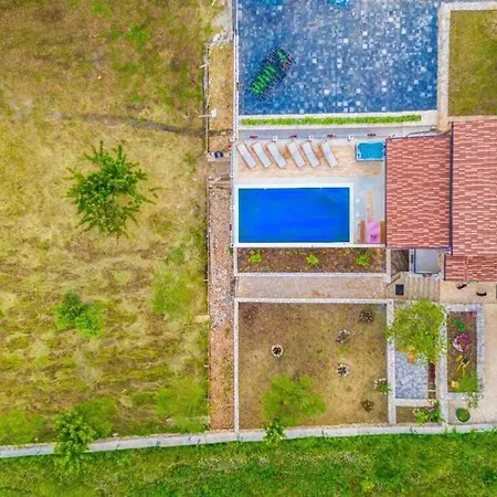 Villa With Pool,Sauna, Jacuzzi Near Split,Trogir *