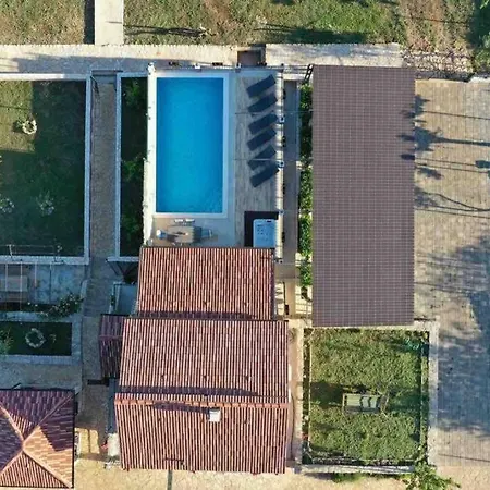 Villa Villa With Pool,Sauna, Jacuzzi Near Split,Trogir Divojevici